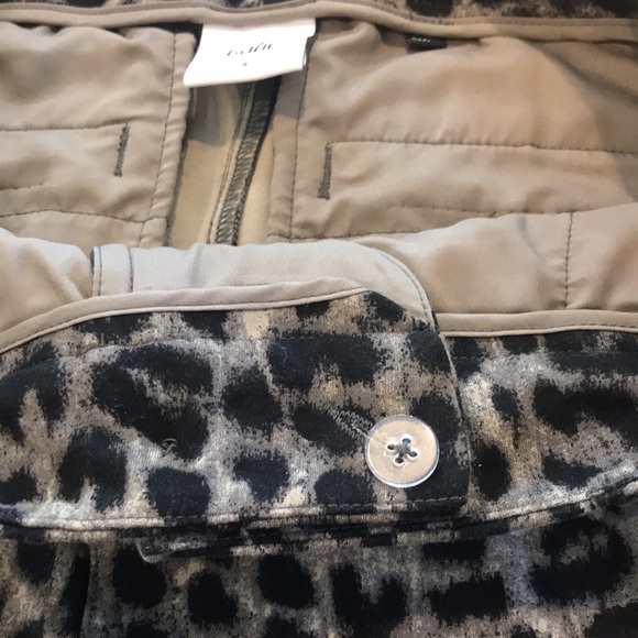 Cabi black/gray/cream leopard straight leg rayon blend pants - Picture 10 of 12